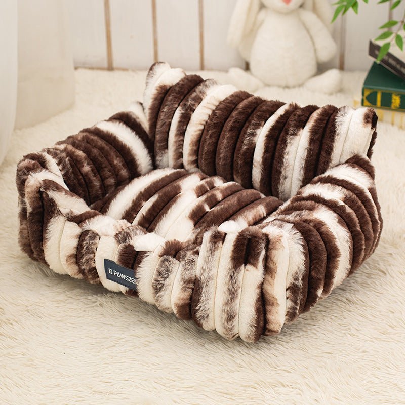 Large Pet Sofa Bed Plush Pet Bed - RM